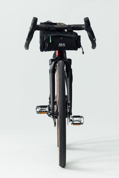 PAK.IN zestaw torb rowerowych – detale montażu, Cordura, zamki YKK, polska pracownia