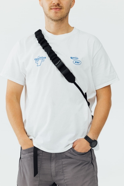 b9c48b73394d4c5185fb4b3b9ca9ec2f